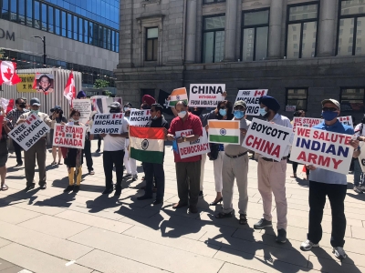 कनाडा में चीन के खिलाफ तिब्बती, उइगर और भारतीयों ने प्रदर्शन किया