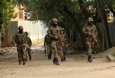 जम्मू-कश्मीर: पाकिस्तान ने किया नियंत्रण रेखा पर संघर्ष विराम का उल्लंघन