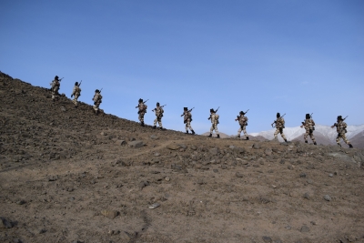 पूर्वी लद्दाख में तनाव घटाने को लेकर भारत और चीनी सेना में वार्ता सोमवार को