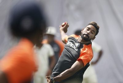 भारतीय टीम के तेज गेंदबाज मोहम्मद सिराज के पिता का इंतकाल