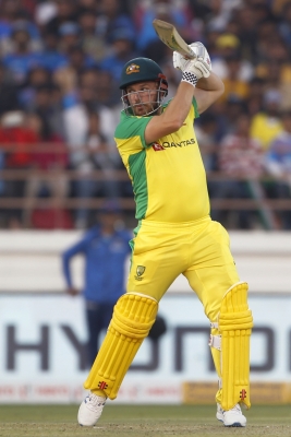 सिडनी वनडे : फिंच, स्मिथ के शतक, ऑस्ट्रेलिया ने दिया भारत को 375 रनों का विशाल लक्ष्य (लीड-1)