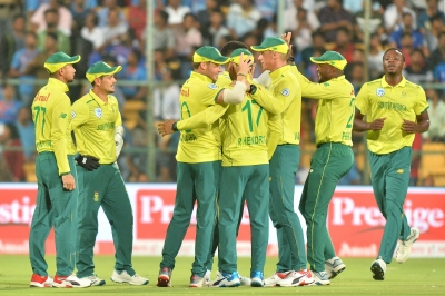 दक्षिण अफ्रीका-इंग्लैंड के बीच दूसरा वनडे स्थगित