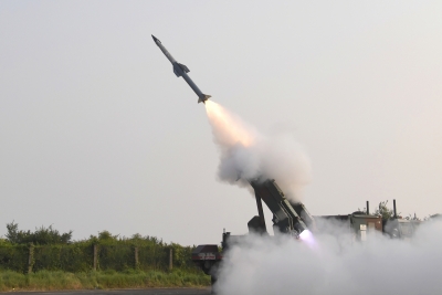 भारत ने ओडिशा तट से मध्यम दूरी की मिसाइल का परीक्षण किया