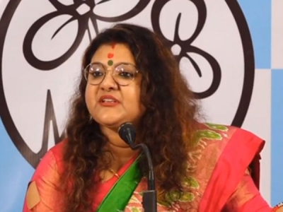 भाजपा सांसद सौमित्र खान की पत्नी तृणमूल कांग्रेस में शामिल