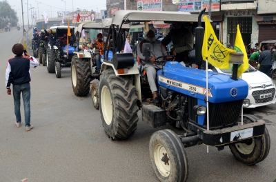 दिल्ली में किसानों की ट्रैक्टर रैली का स्वागत करेगी कांग्रेस