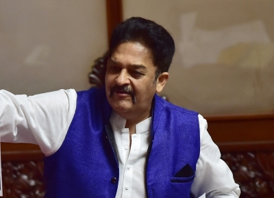 कर्नाटक : कांग्रेस नेता विधायी सत्र के दौरान अश्लील संदेश देखते पकड़े गए