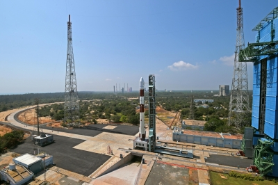 भारतीय रॉकेट पीएसएलवी का 19 उपग्रहों सहित सफल प्रक्षेपण