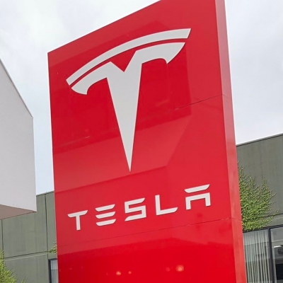 टेस्ला भारत में इलेक्ट्रिक कारों के उद्योग को देगा मजबूती