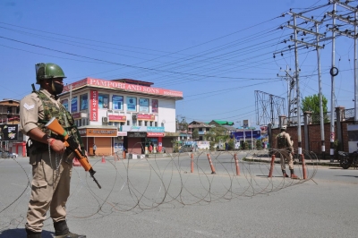 17 मई तक जम्मू-कश्मीर में बढ़ा कोरोना कर्फ्यू
