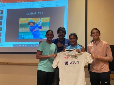 भारतीय महिला टीम पुरुष टीम से सीखेगी : मिताली
