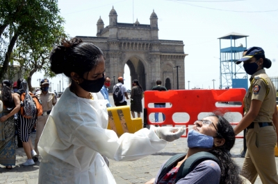 मुंबई में कोरोना के सक्रिय मामलों में फिर देखी जा रही बढ़ोत्तरी